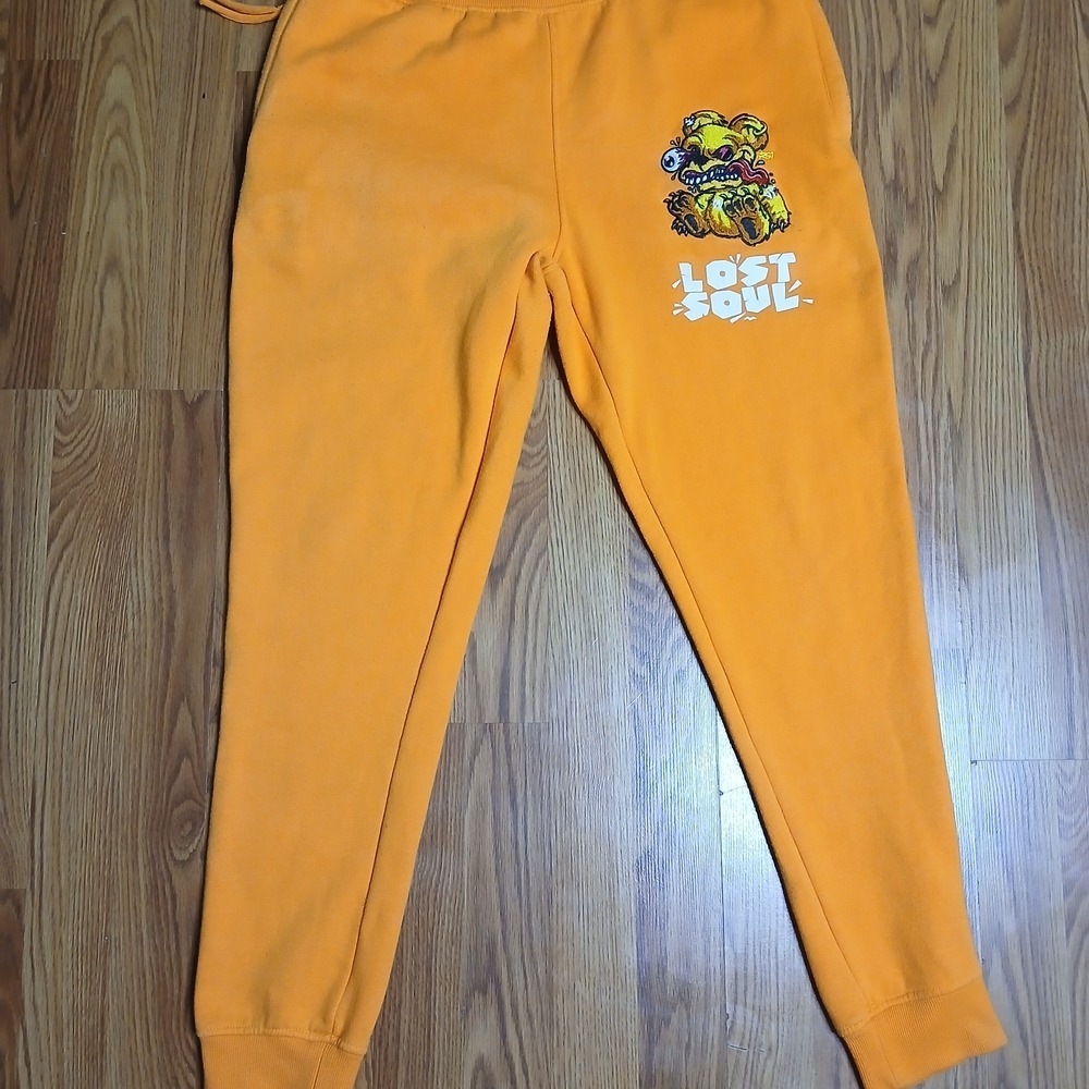 RS1NE Joggers Mens Medium Orange Lost Soul Zombie Bear Graphic Fleece Sweatpants